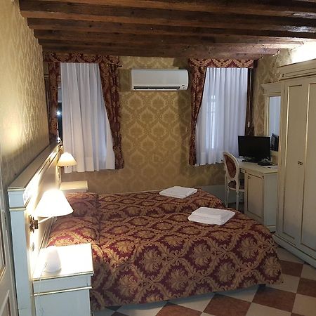 Casa Arte Hotel Venetië Buitenkant foto