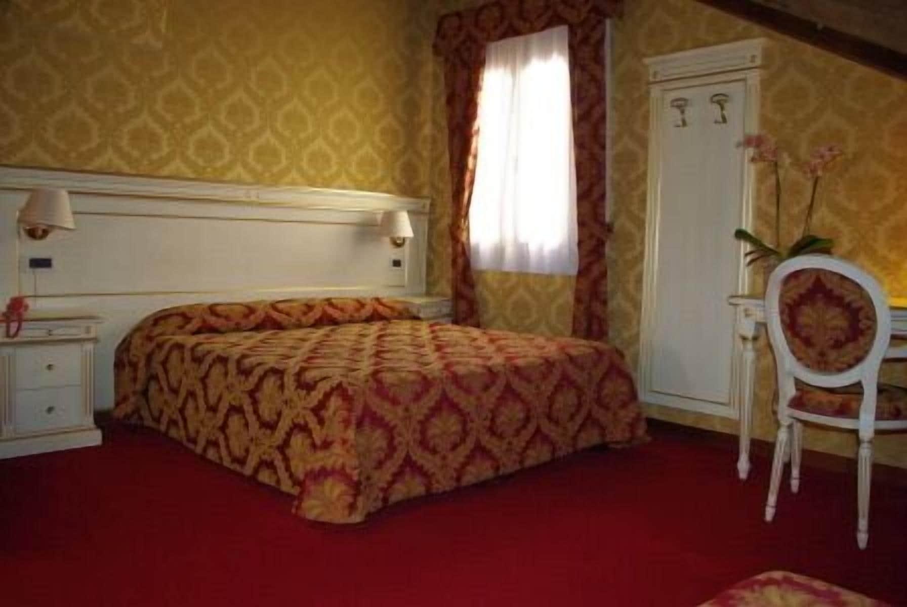 Casa Arte Hotel Venetië Buitenkant foto