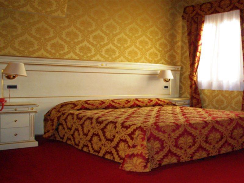 Casa Arte Hotel Venetië Buitenkant foto