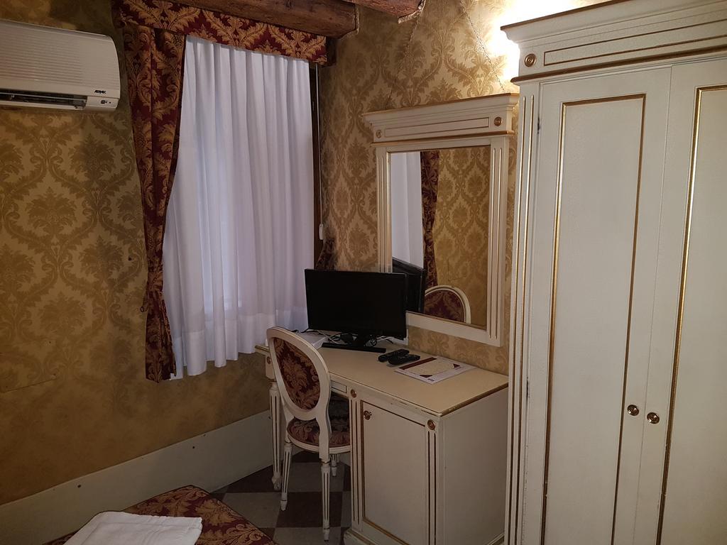Casa Arte Hotel Venetië Buitenkant foto