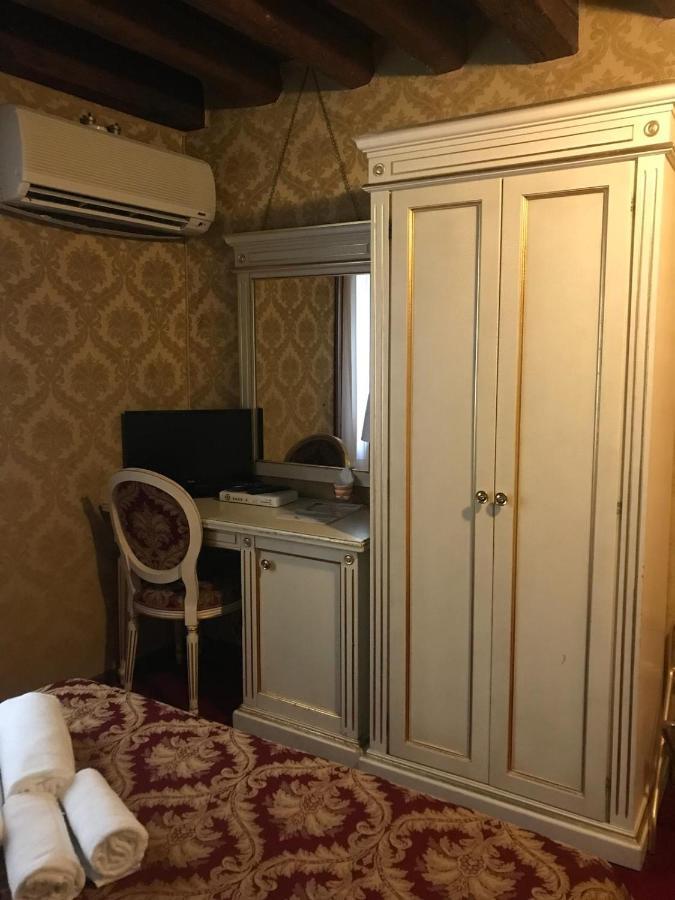 Casa Arte Hotel Venetië Buitenkant foto